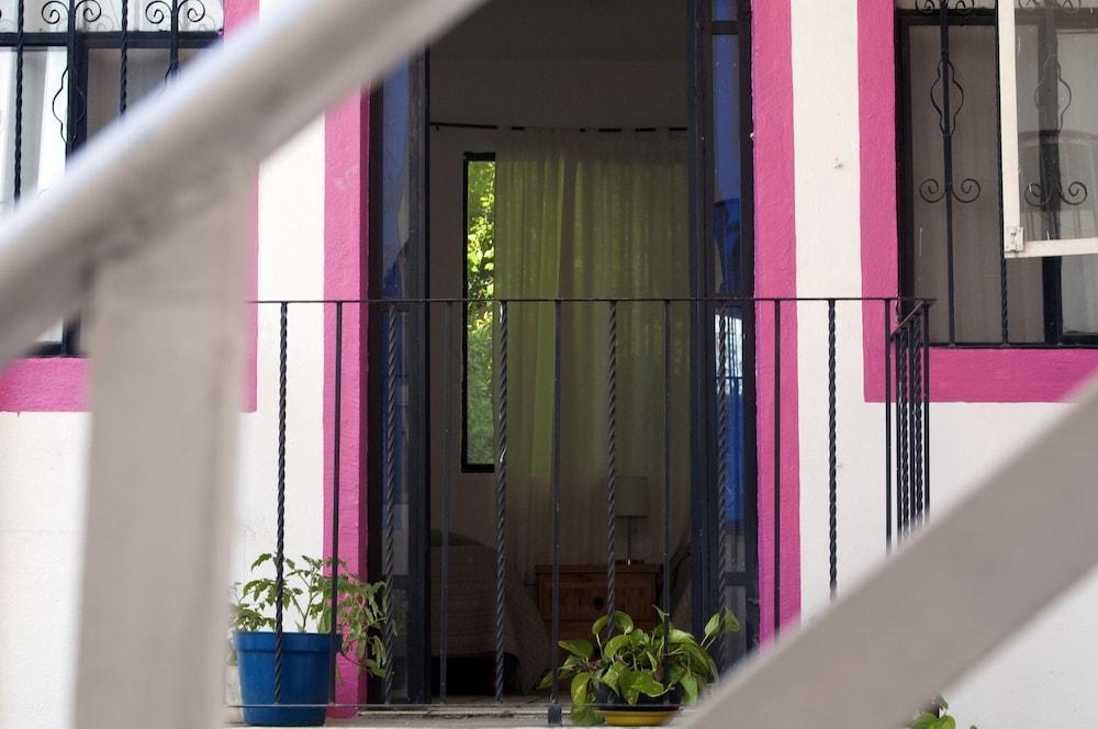 Taiyari Hostal Monterrey Extérieur photo